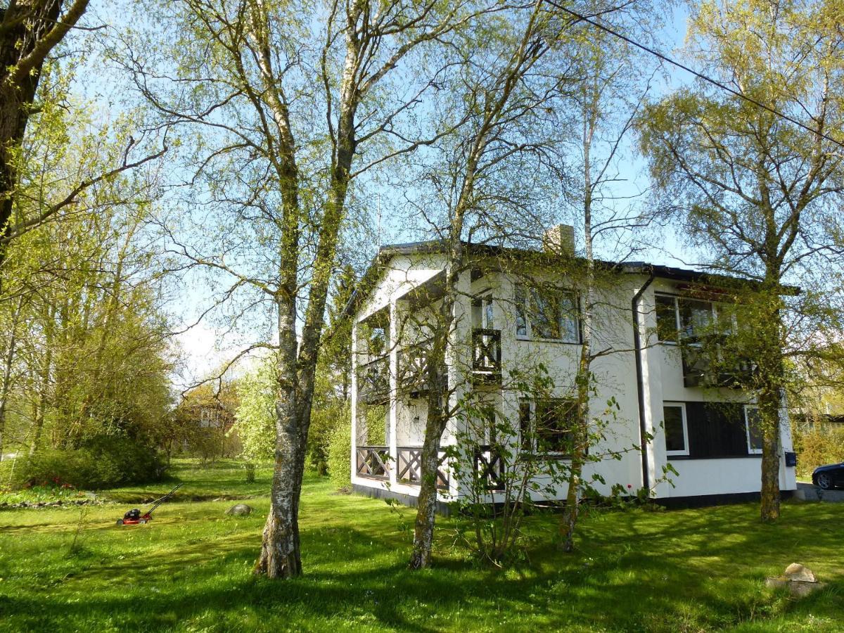 Tuule Villa Kuressaare Quarto foto